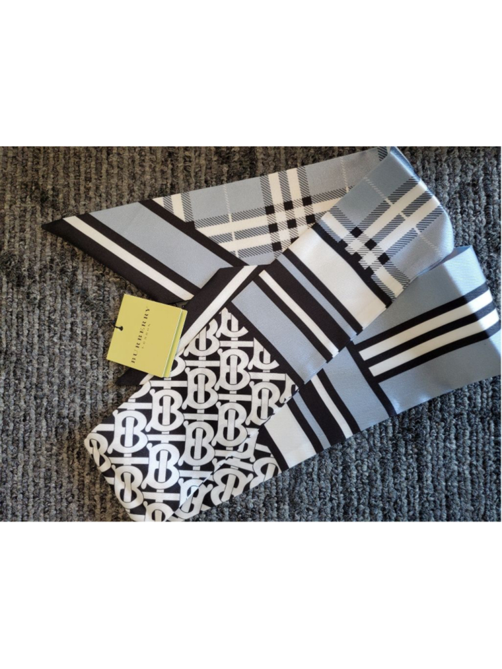 Must‑Have Silk Twilly 🎀 Purse Strap Protector 👜 Hair scarf 3 in×44in
